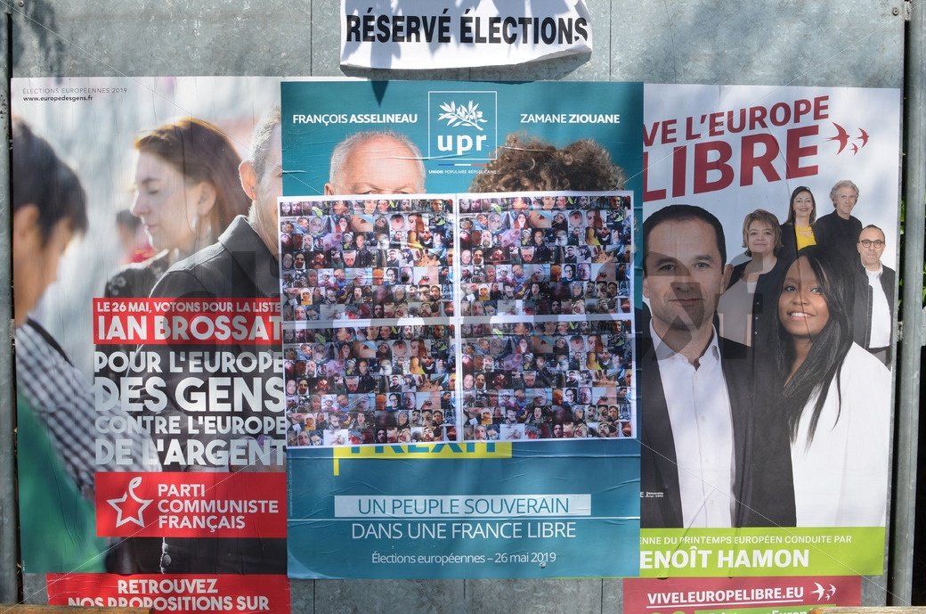 Affichage pour les élections européennes 8/9 - Clicactof