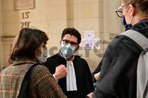 Procès en appel des décrocheurs de portraits d’Emmanuel Macron, Paris, 22 octobre 2020 | 8/10 - Clicactof