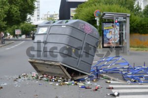 Rassemblements anti-bassines à La Rochelle | 33/36 - Clicactof