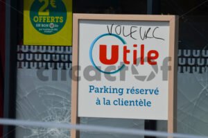 Rassemblements anti-bassines à La Rochelle | 8/36 - Clicactof